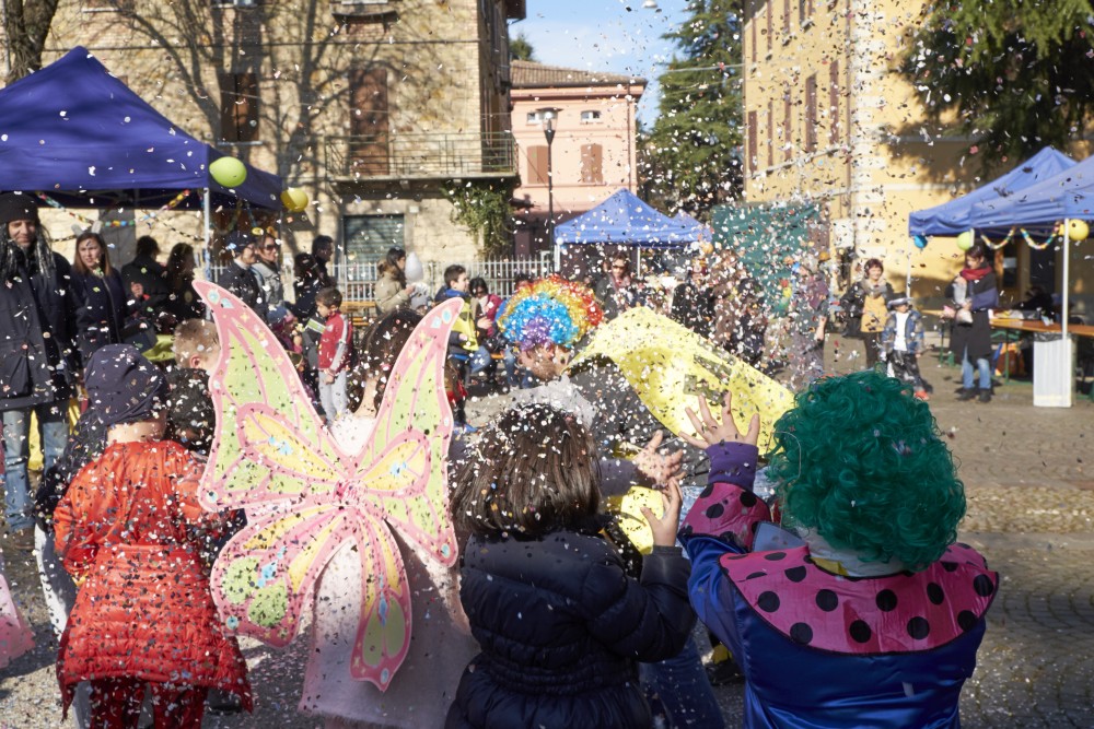 carnevale piazza vezzano